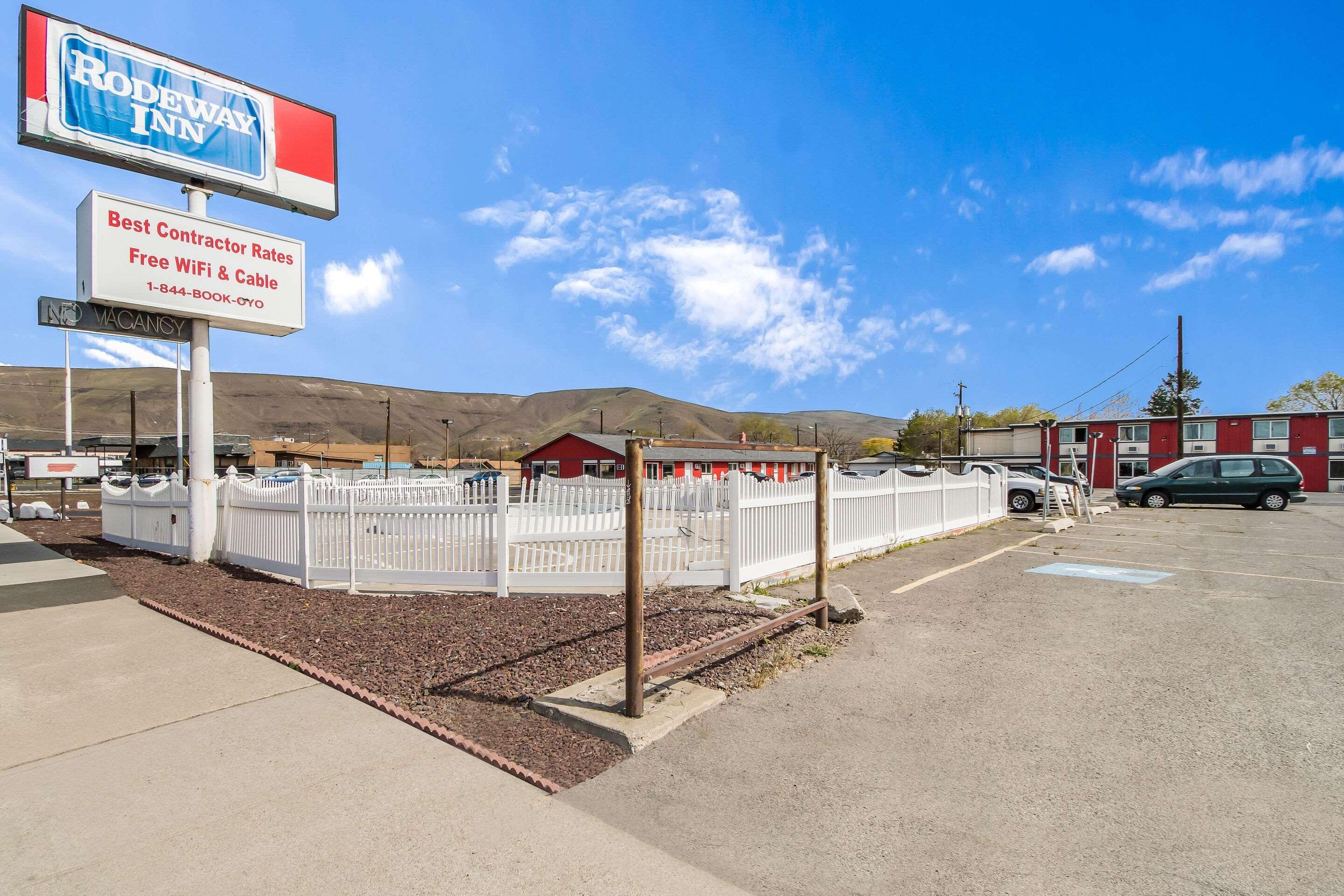 Rodeway Inn Γιακίμα Εξωτερικό φωτογραφία